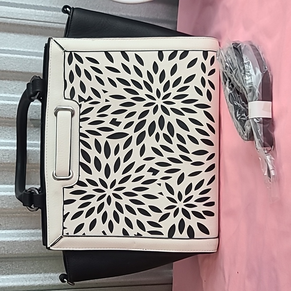Magnolia and vine Tote warp around bag